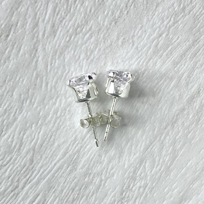 Round Cubic Zirconia Studs