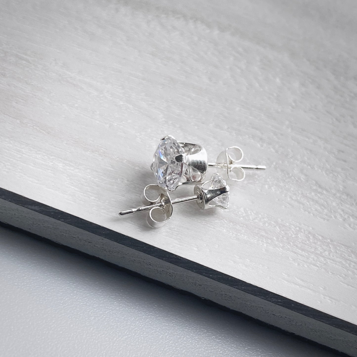 Round Cubic Zirconia Studs