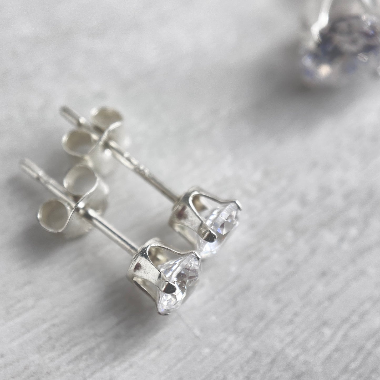 Round Cubic Zirconia Studs